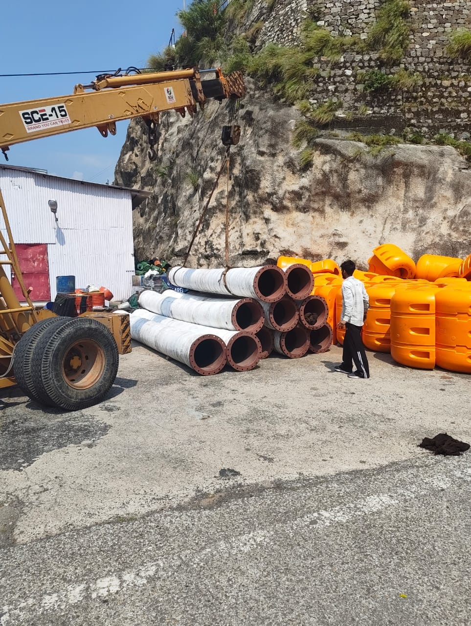 Pipeline installation